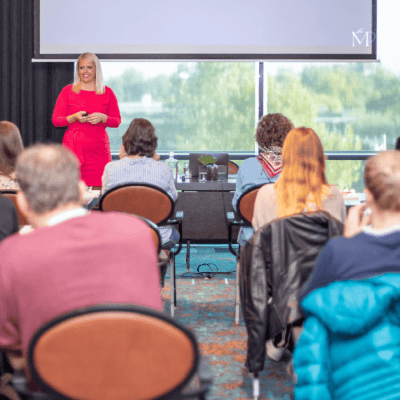 Live workshop Meant for More – Van twijfel en spanning naar je doelen realiseren met succes Live workshop Meant for More – Van twijfel en spanning naar je doelen realiseren met succes